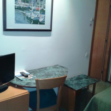 Hostal Meson Pepa Logroño Esterno foto
