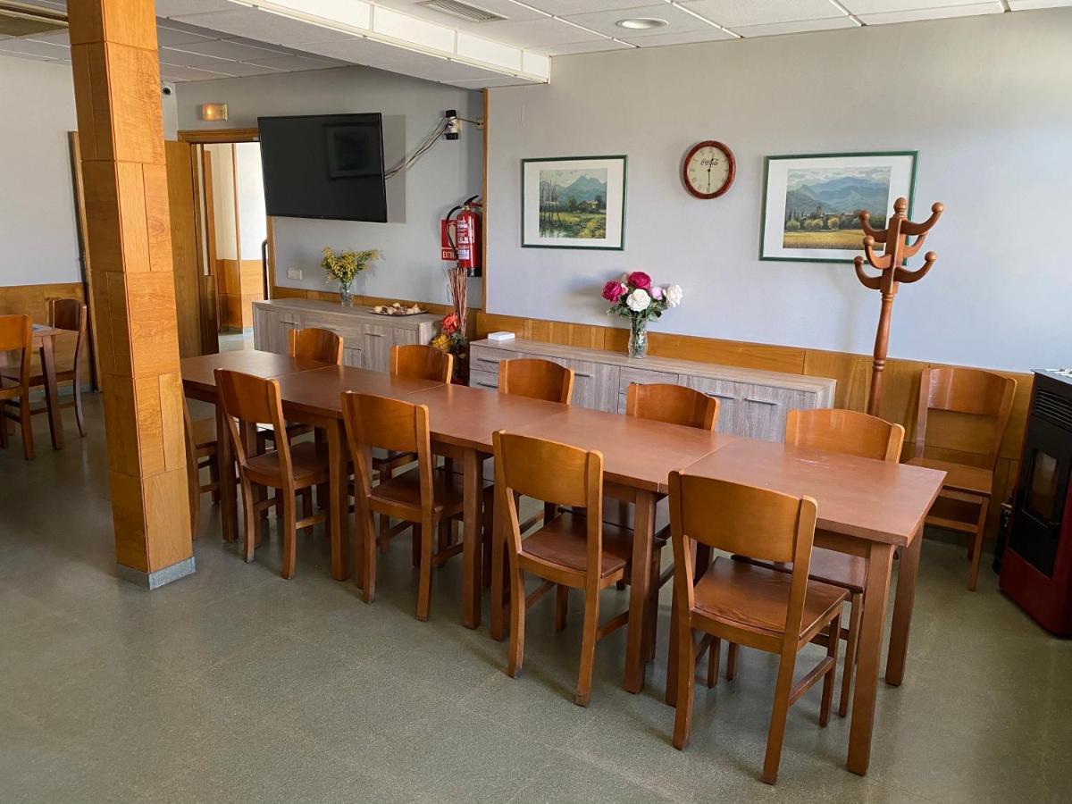 Hostal Meson Pepa Logroño Esterno foto