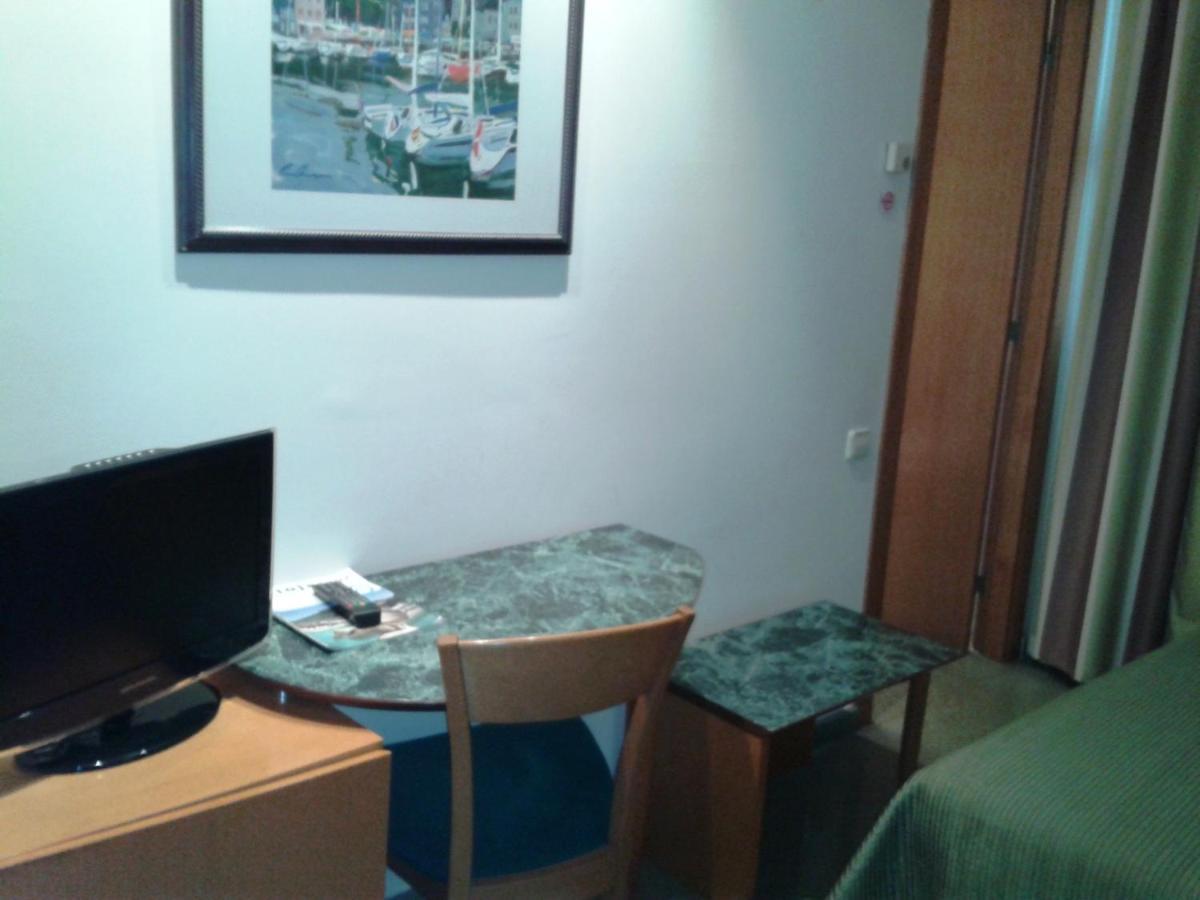 Hostal Meson Pepa Logroño Esterno foto